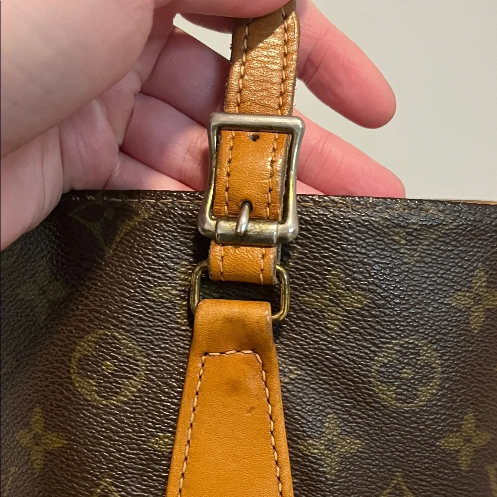 Louis Vuitton Vintage Brown Monogram Tote Bucket Bag - Picture 9 of 17